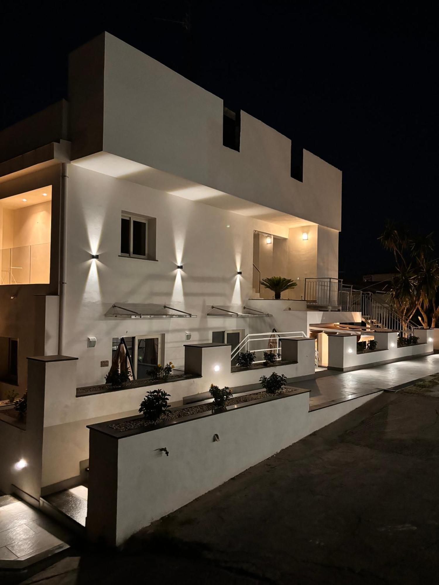 Ig - "Villa Don Antonio" Apartments Джардіні-Наксос Екстер'єр фото
