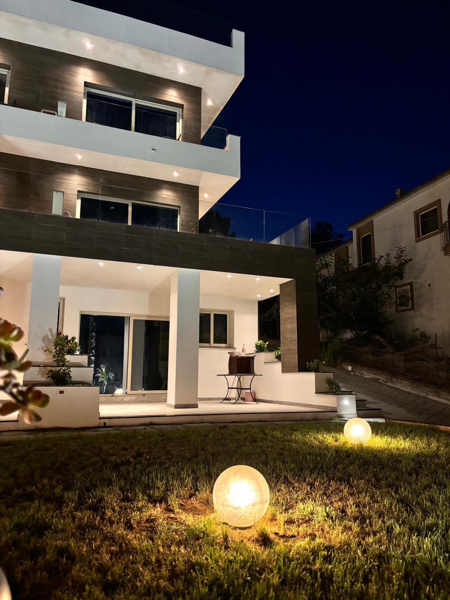 Ig - "Villa Don Antonio" Apartments Джардіні-Наксос Екстер'єр фото