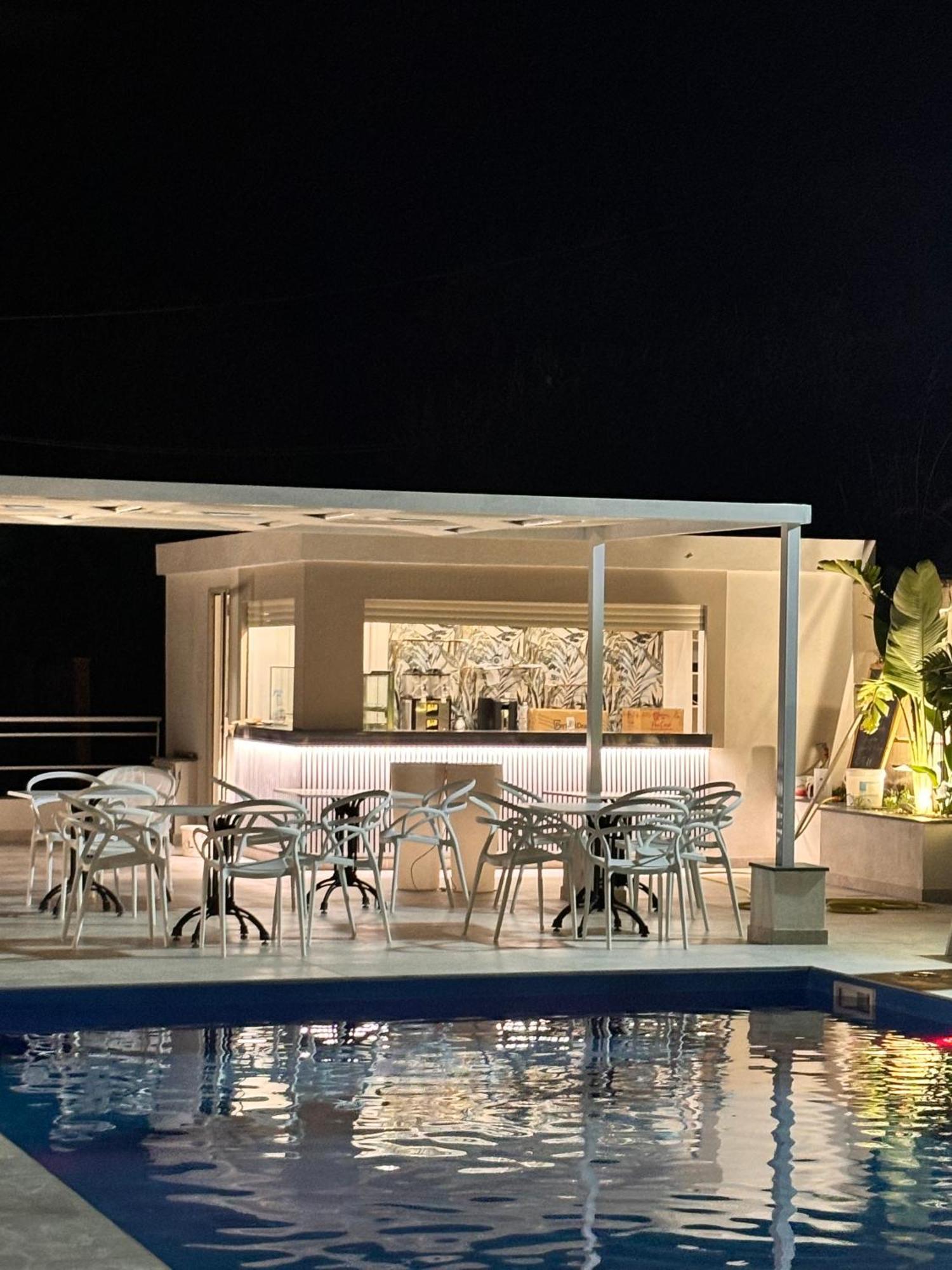Ig - "Villa Don Antonio" Apartments Джардіні-Наксос Екстер'єр фото