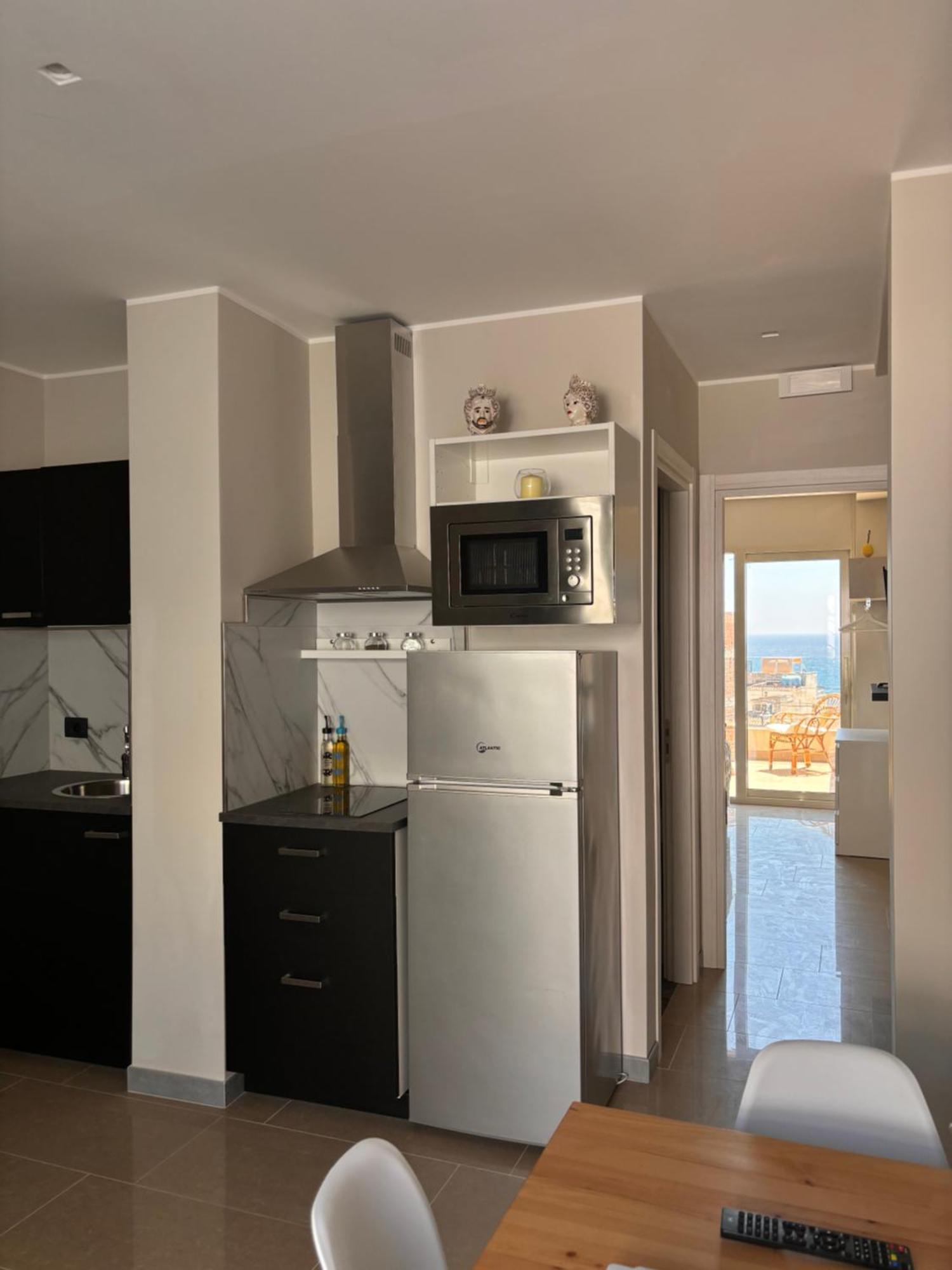 Ig - "Villa Don Antonio" Apartments Джардіні-Наксос Екстер'єр фото